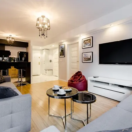 Old Town Premium Queen's Apartment