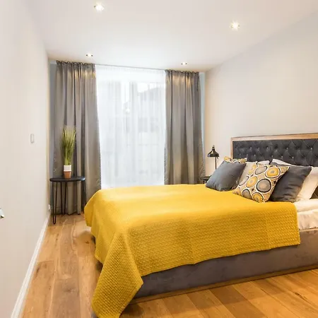 Old Town Premium Queen's 克拉科夫