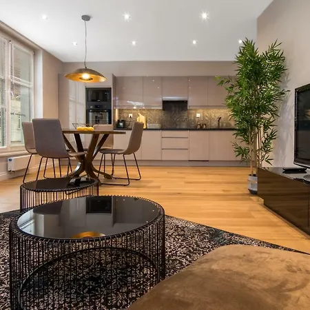 Old Town Premium Queen's *