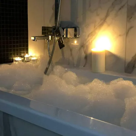 Old Town Premium Queen's كراكوفيا