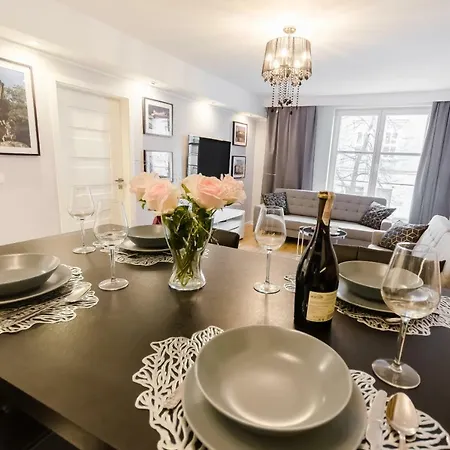 Old Town Premium Queen's * كراكوفيا