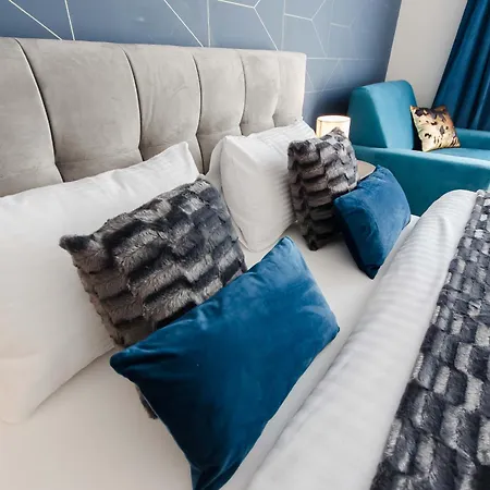 Old Town Premium Queen's Apartamento *
