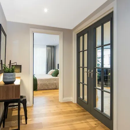 Old Town Premium Queen's Apartamento